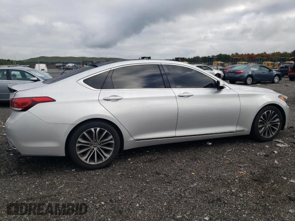 2015 Hyundai Genesis 3.8L with VIN KMHGN4JE8FU100183, listed as a Copart auction lot 67677473 with 71,378 mi miles. Bid and sale history available at carsss.com. Image 3.
