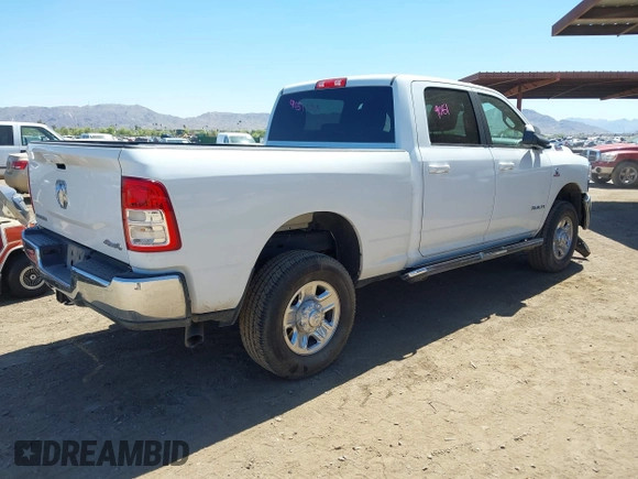 2022 Ram 2500 Big Horn with VIN 3C6UR5DL3NG344991, listed as a IAAI auction lot 42054720 with 47,125 mi miles. Bid and sale history available at carsss.com. Image 4.
