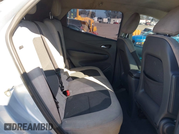 2017 Chevrolet Bolt EV LT z VIN 1G1FW6S02H4186534, wystawiony jako IAAI lot #41851755 z przebiegiem 129 483 mil mil oraz . Historia ofert i sprzedaży dostępna na DreamBid. Obrazek 8.