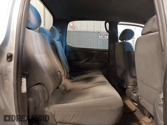 2004 Toyota Tundra SR5 with VIN 5TBDT44104S441271, listed as a IAAI auction lot 41823831 with 296,637 mi miles and . Bid and sale history available at DreamBid. Image 8.