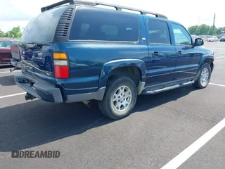 2005 Chevrolet Suburban Z71 z VIN 3GNFK16Z15G142075, wystawiony jako IAAI lot #42172902 z przebiegiem 199 847 mil mil oraz . Historia ofert i sprzedaży dostępna na DreamBid. Obrazek 4.