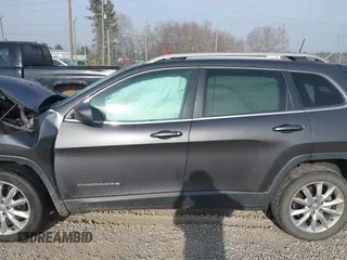 2016 Jeep Cherokee Limited z VIN 1C4PJLDB1GW272654, wystawiony jako IAAI lot #41793549 z przebiegiem Nie podano mil oraz . Historia ofert i sprzedaży dostępna na DreamBid. Obrazek 14.