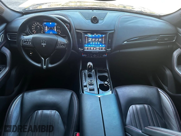 2018 Maserati Levante with VIN ZN661XUA1JX302021, listed as a Copart auction lot 55509055 with 92,444 mi miles and Clean Title. Bid and sale history available at carsss.com. Image 9.