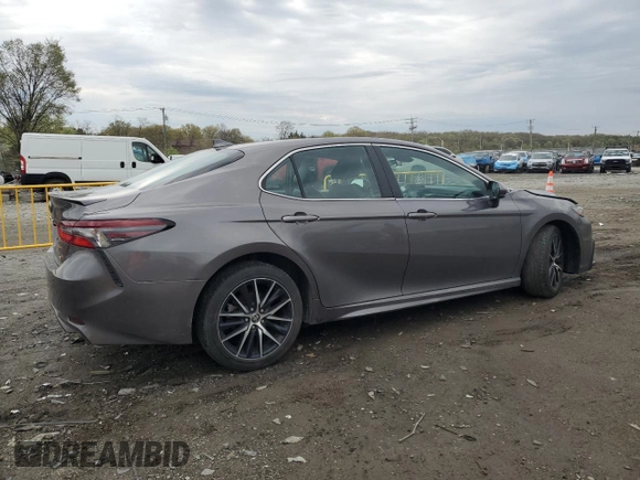 2021 Toyota Camry SE Nightshade with VIN 4T1G11AKXMU588114, listed as a Copart auction lot 52624045 with 81,779 mi miles and Salvage Title. Bid and sale history available at carsss.com. Image 3.