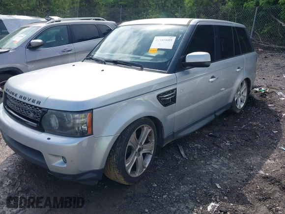 2012 Land Rover Range Rover Sport HSE Lux z VIN SALSK2D41CA736626, wystawiony jako IAAI lot #42276672 z przebiegiem 124 555 mil mil oraz . Historia ofert i sprzedaży dostępna na DreamBid. Obrazek 2.