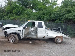 2008 Ford F-250 XL с VIN 1FTSX21598ED46945, выставлен на аукционе IAAI как лот 42450543 с пробегом 191 670 миль миль и . История ставок и продаж доступна на DreamBid. Изображение 14.