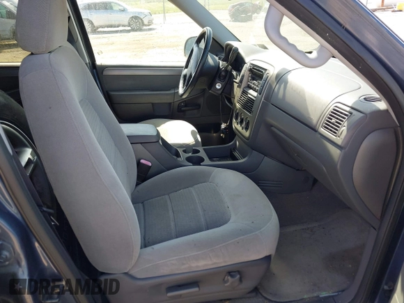 2004 Ford Explorer XLT with VIN 1FMZU73K84UA99226, listed as a IAAI auction lot 42141982 with 182,703 mi miles and . Bid and sale history available at DreamBid. Image 5.