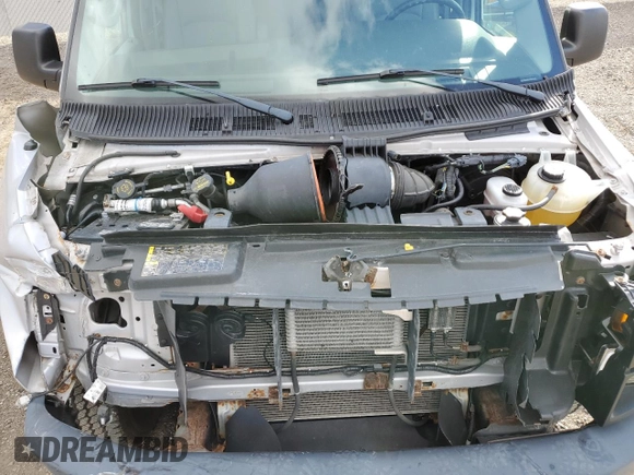 2013 Ford Econoline Passenger XL with VIN 1FMNE1BWXDDB17125, listed as a Copart auction lot 77066034 with 30,726 mi miles and Salvage title. Bid and sale history available at DreamBid. Image 12.
