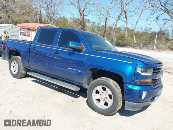 2018 Chevrolet Silverado 1500 LT with VIN 3GCUKREC9JG211391, listed as a IAAI auction lot 41710886 with 113,989 mi miles. Bid and sale history available at carsss.com. Image 1.
