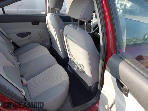 2010 Hyundai Accent GLS with VIN KMHCN4AC4AU485148, listed as a IAAI auction lot 41528392 with 133,680 mi miles. Bid and sale history available at carsss.com. Image 8.