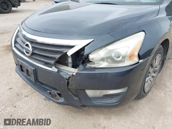 2013 Nissan Altima 2.5 S with VIN 1N4AL3AP5DN416696, listed as a IAAI auction lot 41786541 with 228,482 mi miles and . Bid and sale history available at carsss.com. Image 6.