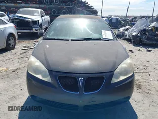 2007 Pontiac G6 with VIN 1G2ZG58N474197178, listed as a IAAI auction lot 41634550 with 278,698 mi miles. Bid and sale history available at carsss.com. Image 12.