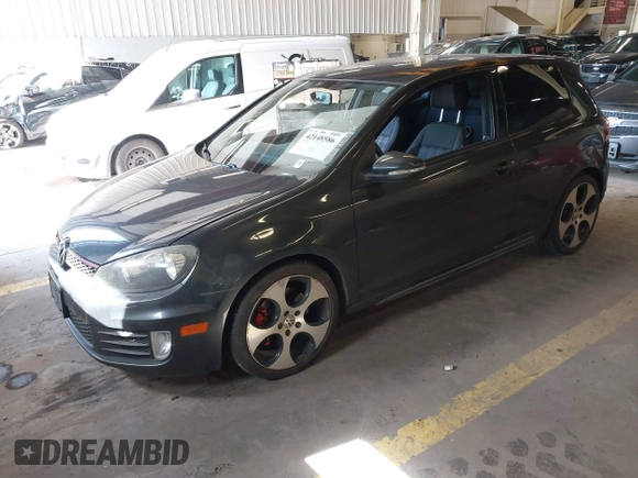 2013 Volkswagen GTI z VIN WVWED7AJ7DW009274, wystawiony jako IAAI lot #42148586 z przebiegiem 119 377 mil mil oraz . Historia ofert i sprzedaży dostępna na DreamBid. Obrazek 2.