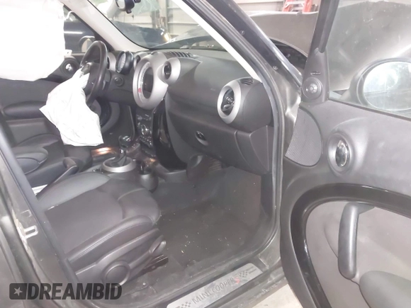 2012 MINI Countryman S with VIN WMWZC3C59CWL83491, listed as a IAAI auction lot 41791573 with 115,355 mi miles and . Bid and sale history available at DreamBid. Image 5.