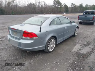 2007 Volvo C70 with VIN YV1MC68297J013040, listed as a IAAI auction lot 41616093 with 142,943 mi miles. Bid and sale history available at carsss.com. Image 4.
