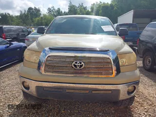 2008 Toyota Tundra z VIN 5TBEV54178S482099, wystawiony jako IAAI lot #42411224 z przebiegiem 252 317 mil mil oraz . Historia ofert i sprzedaży dostępna na DreamBid. Obrazek 6.