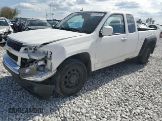 2009 Chevrolet Colorado Work Truck z VIN 1GCCS199598130708, wystawiony jako Copart lot #52145415 z przebiegiem 135 722 mil mil oraz Szkody całkowita. Historia ofert i sprzedaży dostępna na DreamBid. Obrazek 1.