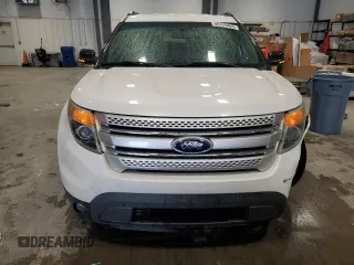 2014 Ford Explorer XLT z VIN 1FM5K7D80EGA23989, wystawiony jako Copart lot #56125425 z przebiegiem 222 734 mil mil oraz Szkoda całkowita • Salvage title. Historia ofert i sprzedaży dostępna na DreamBid. Obrazek 5.