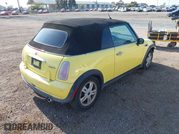 2005 MINI Convertible with VIN WMWRF33435TG11068, listed as a IAAI auction lot 42346035 with 147,367 mi miles and . Bid and sale history available at DreamBid. Image 4.