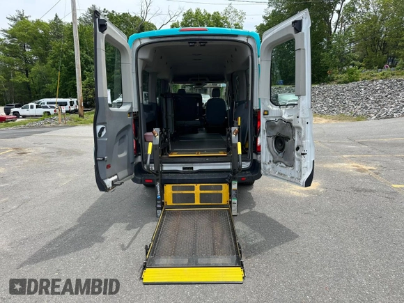 2015 Ford Transit XL with VIN 1FBZX2CM6FKB16513, listed as a Copart auction lot 58971145 with 209,777 mi miles and Clean title. Bid and sale history available at DreamBid. Image 9.