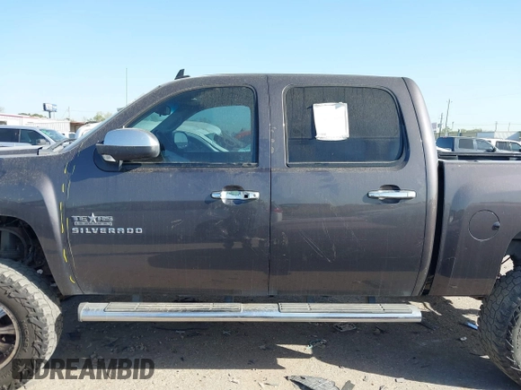 2010 Chevrolet Silverado 1500 LT with VIN 3GCRCSE06AG197630, listed as a IAAI auction lot 41826507 with 135,903 mi miles and . Bid and sale history available at DreamBid. Image 14.