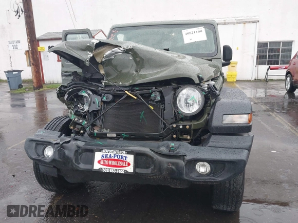 2021 Jeep Wrangler Unlimited Willys with VIN 1C4HJXDN5MW592125, listed as a IAAI auction lot 40821100 with 82,109 mi miles and . Bid and sale history available at DreamBid. Image 6.