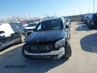 2021 Mercedes-Benz GLB 250 z VIN W1N4M4HB3MW107445, wystawiony jako IAAI lot #41747940 z przebiegiem 103 514 mil mil oraz . Historia ofert i sprzedaży dostępna na DreamBid. Obrazek 12.