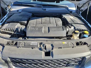 2011 Land Rover Range Rover Sport HSE with VIN SALSF2D45BA266832, listed as a Copart auction lot 86561414 with 156,397 mi miles and Clean title. Bid and sale history available at DreamBid. Image 7.