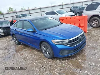 2024 Volkswagen Jetta SE with VIN 3VW7M7BU4RM063881, listed as a IAAI auction lot 42146572 with 23,569 mi miles and . Bid and sale history available at DreamBid. Image 1.