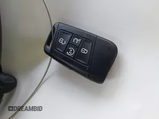 2022 Volkswagen Atlas SE z VIN 1V2KR2CA1NC555087, wystawiony jako IAAI lot #40921013 z przebiegiem 62 834 mil mil oraz . Historia ofert i sprzedaży dostępna na DreamBid. Obrazek 11.