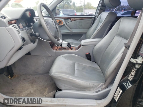 2001 Mercedes-Benz E-Class with VIN WDBJF65J61B307118, listed as a Copart auction lot 72564424 with Not Provided miles and Clean Title. Bid and sale history available at carsss.com. Image 7.