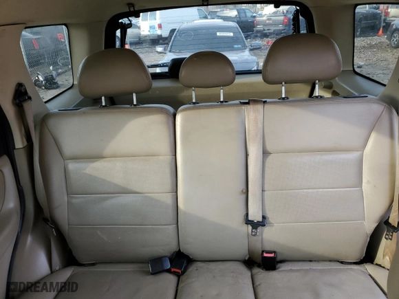 2006 Ford Escape Limited with VIN 1FMYU94196KC82484, listed as a Copart auction lot 48523075 with 208,093 mi miles and Salvage Title. Bid and sale history available at carsss.com. Image 10.