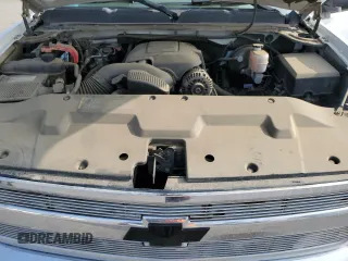 2009 Chevrolet Silverado 1500 LT with VIN 2GCEC23CX91141772, listed as a Copart auction lot 84092254 with 223,724 mi miles and Clean Title. Bid and sale history available at carsss.com. Image 11.