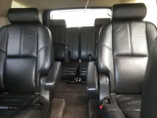 2008 Chevrolet Tahoe 3LT z VIN 1GNFK13078R199472, wystawiony jako Copart lot #85005124 z przebiegiem 235 666 mil mil oraz Szkoda całkowita • Salvage title. Historia ofert i sprzedaży dostępna na DreamBid. Obrazek 10.