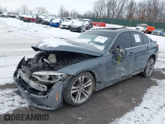 2017 BMW 3 Series 330i xDrive with VIN WBA8D9G50HNU60185, listed as a IAAI auction lot 41386711 with 1 mi miles. Bid and sale history available at carsss.com. Image 17.