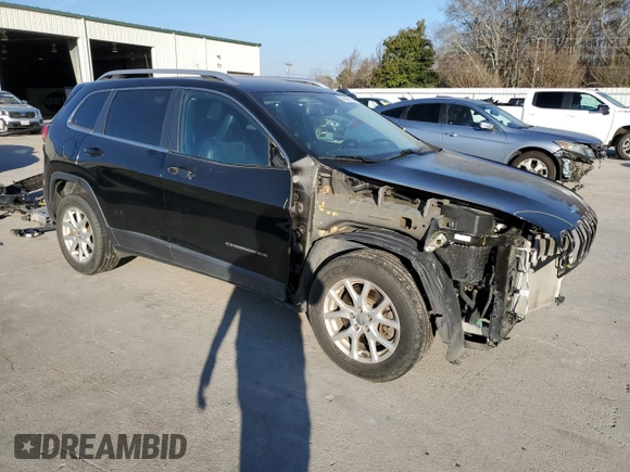 2018 Jeep Cherokee Latitude Plus with VIN 1C4PJLLB0JD512054, listed as a Copart auction lot 46856135 with 171,658 mi miles and Salvage Title. Bid and sale history available at carsss.com. Image 4.