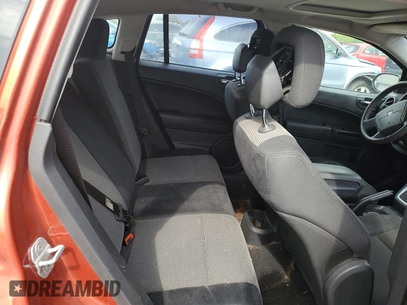 2010 Dodge Caliber Mainstreet z VIN 1B3CB3HA1AD568937, wystawiony jako Copart lot #55159255 z przebiegiem 128 014 mil mil oraz Szkody całkowita. Historia ofert i sprzedaży dostępna na DreamBid. Obrazek 10.