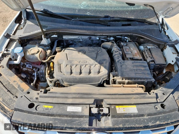 2021 Volkswagen Tiguan S with VIN 3VV1B7AX0MM016271, listed as a Copart auction lot 61288165 with 56,270 mi miles and Clean title. Bid and sale history available at DreamBid. Image 11.
