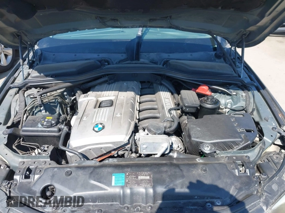 2006 BMW 5 Series 525i with VIN WBANE53576CK83657, listed as a IAAI auction lot 41858035 with 148,887 mi miles. Bid and sale history available at carsss.com. Image 10.