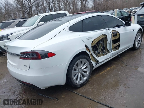 2018 Tesla Model S 75D with VIN 5YJSA1E2XJF274766, listed as a IAAI auction lot 41704600 with 164,066 mi miles and . Bid and sale history available at DreamBid. Image 4.