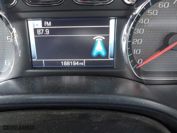 2015 Chevrolet Silverado 1500 LT with VIN 3GCUKREC7FG275047, listed as a IAAI auction lot 41689067 with 188,194 mi miles. Bid and sale history available at carsss.com. Image 15.