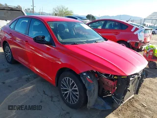 2021 Volkswagen Jetta S z VIN 3VWC57BU9MM022263, wystawiony jako IAAI lot #41817483 z przebiegiem 87 556 mil mil oraz . Historia ofert i sprzedaży dostępna na DreamBid. Obrazek 1.