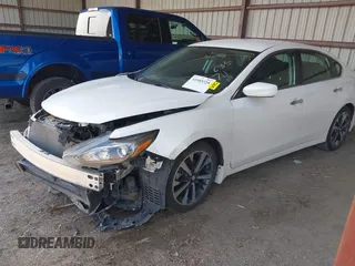 2017 Nissan Altima SR with VIN 1N4AL3AP9HC166428, listed as a IAAI auction lot 41955725 with 52,826 mi miles and . Bid and sale history available at carsss.com. Image 18.
