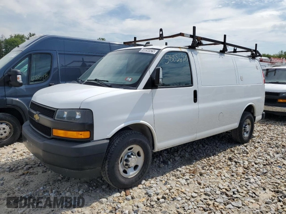 2018 Chevrolet Express Cargo with VIN 1GCWGAFP1J1285139, listed as a Copart auction lot 58856925 with 134,754 mi miles and Clean title. Bid and sale history available at DreamBid. Image 1.