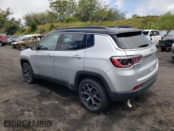 2025 Jeep Compass Limited z VIN 3C4NJDCN5ST525403, wystawiony jako Copart lot #64829565 z przebiegiem 7 790 mil mil oraz Czysty tytuł • Clean title. Historia ofert i sprzedaży dostępna na DreamBid. Obrazek 2.
