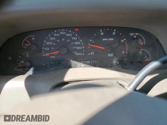 2003 Ford F-250 XL with VIN 1FTNX20P33EC51516, listed as a Copart auction lot 52163345 with 283,665 mi miles and Salvage title. Bid and sale history available at DreamBid. Image 9.