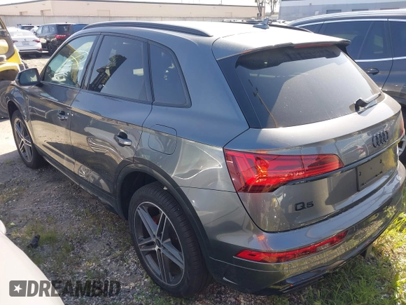 2024 Audi Q5 S line Premium Plus с VIN WA1E2AFY3R2095166, выставлен на аукционе IAAI как лот 41652110 с пробегом 531 миль миль и . История ставок и продаж доступна на DreamBid. Изображение 3.