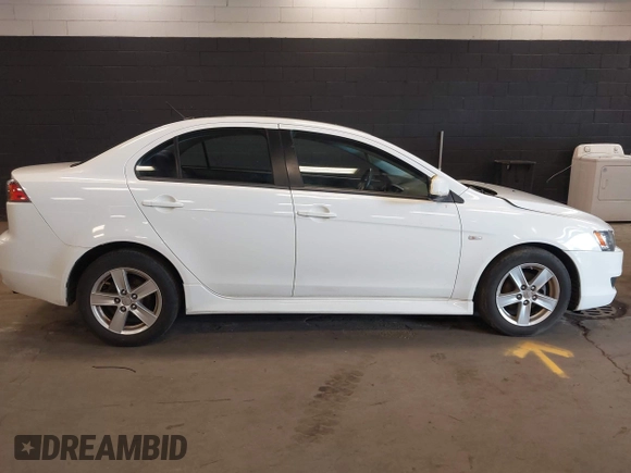 2014 Mitsubishi Lancer SE with VIN JA32V2FW1EU018927, listed as a IAAI auction lot 42059116 with 148,874 mi miles and . Bid and sale history available at carsss.com. Image 13.