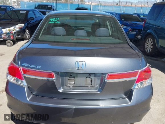 2012 Honda Accord LX Premium z VIN 1HGCP2F4XCA101593, wystawiony jako IAAI lot #41860693 z przebiegiem 76 912 mil mil oraz . Historia ofert i sprzedaży dostępna na DreamBid. Obrazek 16.
