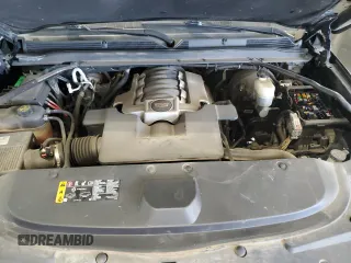 2019 Cadillac Escalade ESV Luxury with VIN 1GYS4HKJ2KR138634, listed as a Copart auction lot 53454755 with 104,098 mi miles and Salvage title. Bid and sale history available at DreamBid. Image 12.